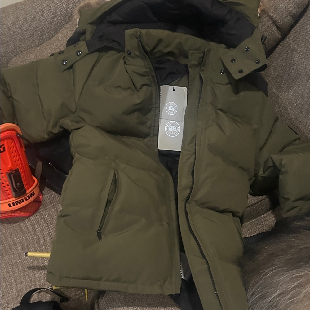 Canada Goose Green Jacket with fur water proof with serial number tags worn